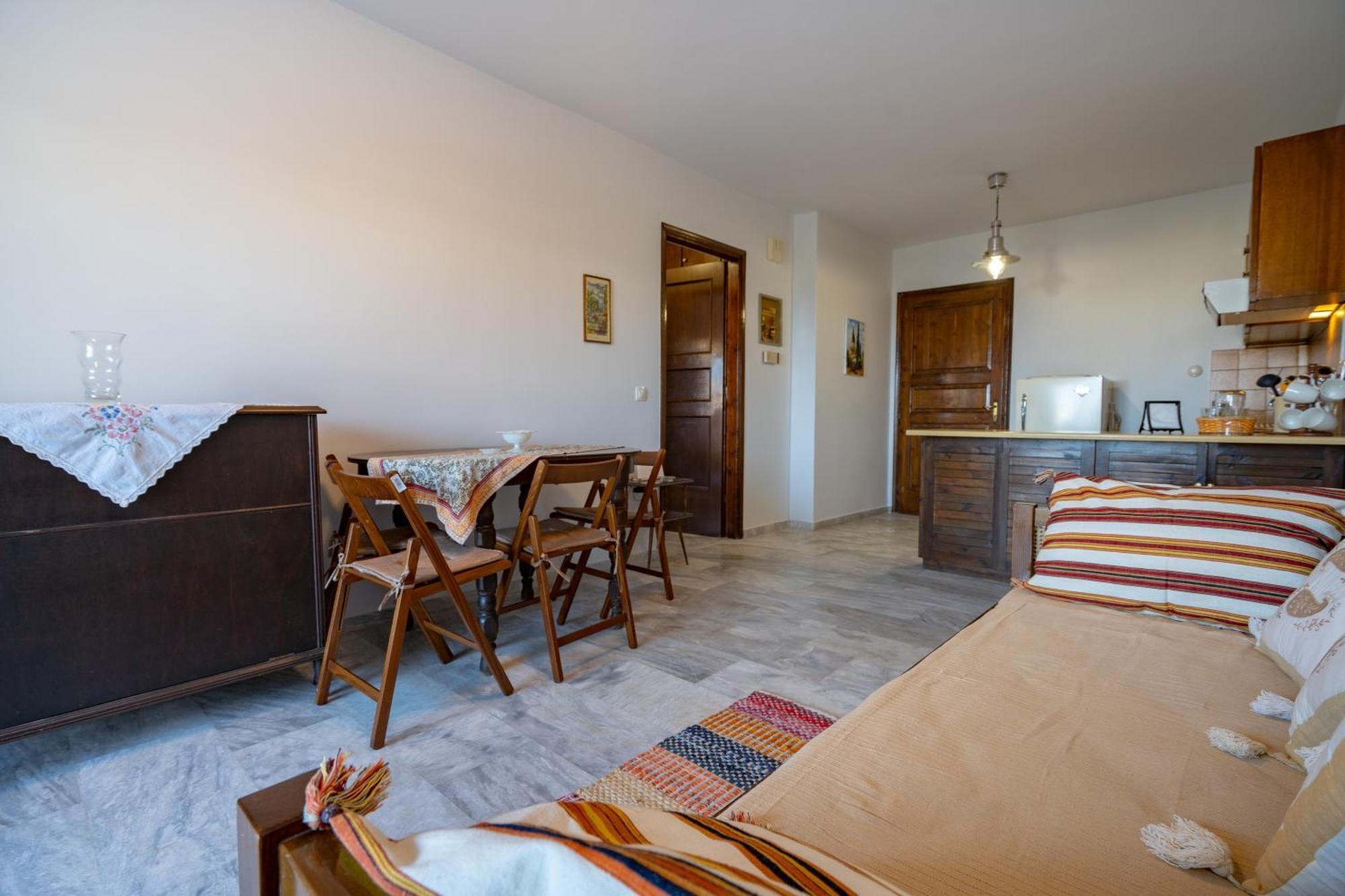 Rafina 1 Bedroom 4 Persons Apartment By Mps Rafína Exterior foto